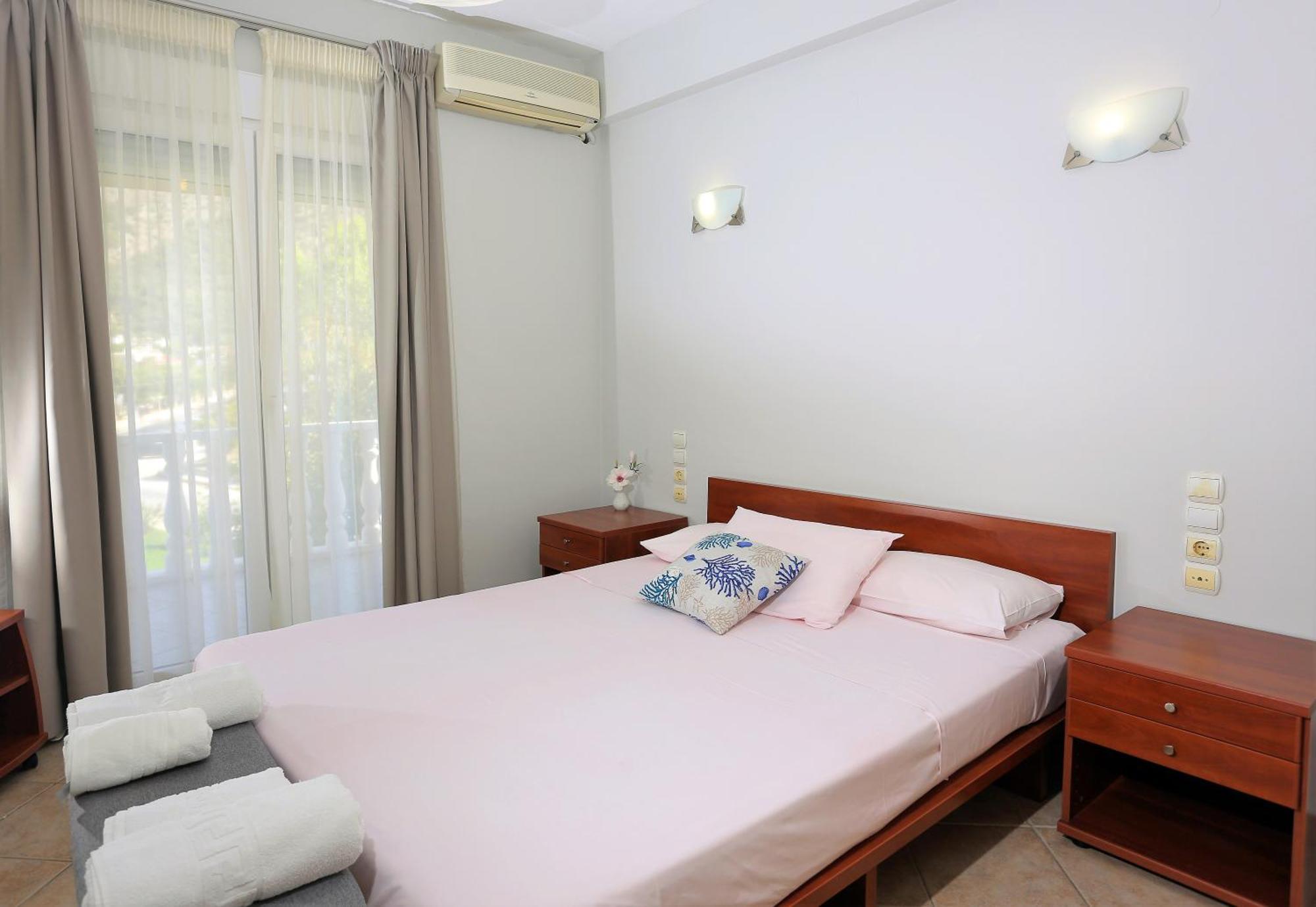 Chrispy Apartments Sívota 객실 사진